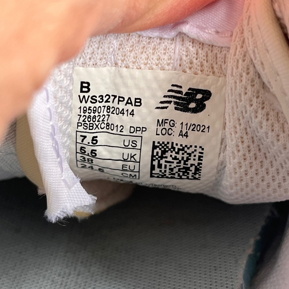 New Balance Women's Pastel Multi-Color Retro Runners - Picture 6 of 9